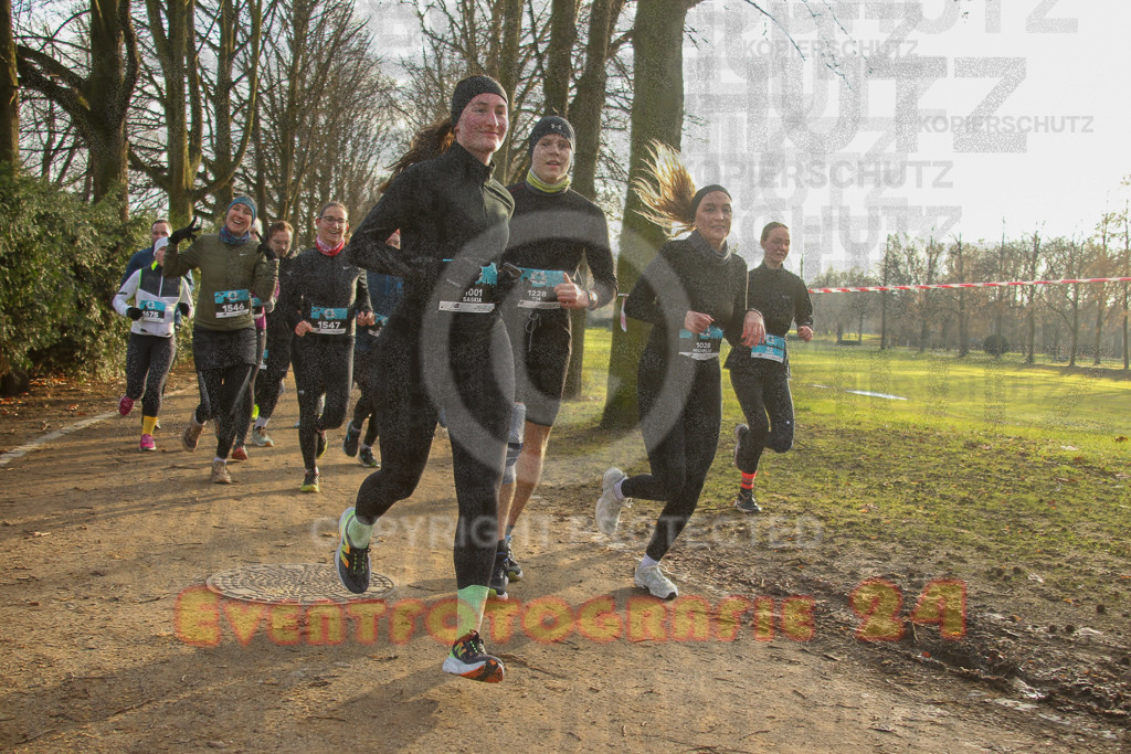 241231_1019_EV4_3839 | Sportfotografie im Rhein-Sieg Kreis, Köln, Bonn, NRW, Rheinland Pfalz, Hessen, etc. Unser Tätigkeitsfeld umfasst den Laufsport vom Volkslauf über den Marathon, Duathlon, Triathon bis zum Ultralauf wie Kölnpfad Ultra oder Schindertrail.