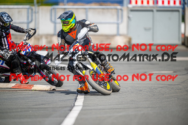 MaZZes_FotoMatrix_230506_2605 | S4