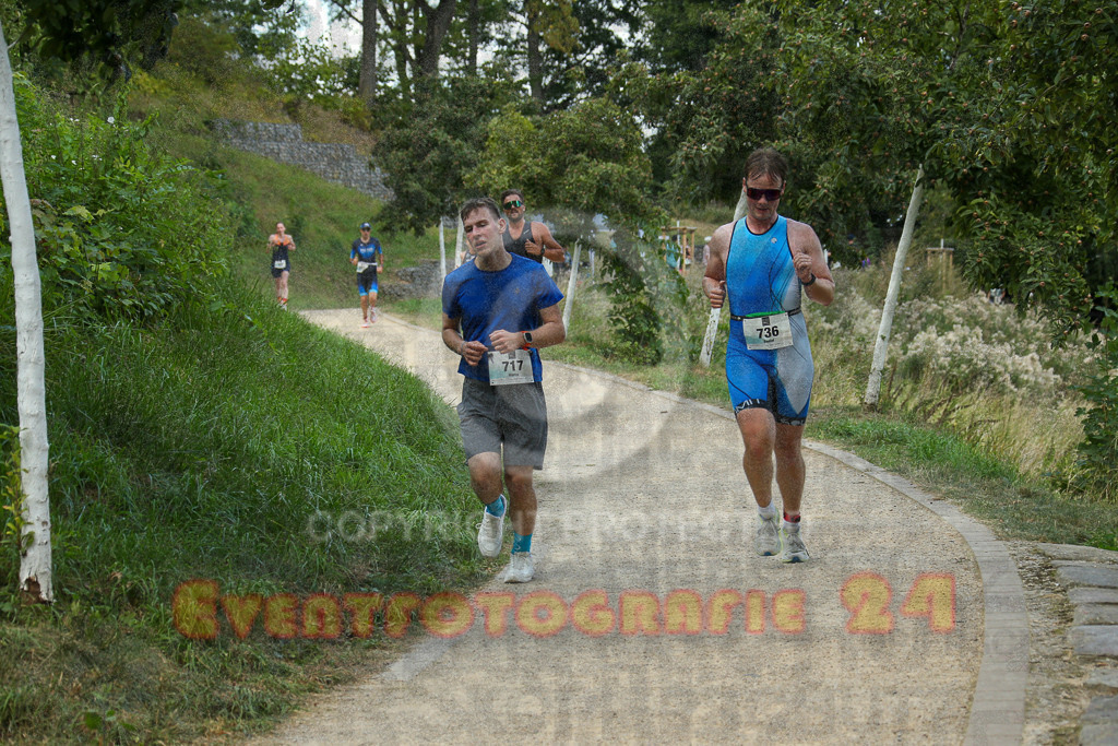 250824_1431_EX1_6505 | Sportfotografie im Rhein-Sieg Kreis, Köln, Bonn, NRW, Rheinland Pfalz, Hessen, etc. Unser Tätigkeitsfeld umfasst den Laufsport vom Volkslauf über den Marathon, Duathlon, Triathon bis zum Ultralauf wie Kölnpfad Ultra oder Schindertrail.