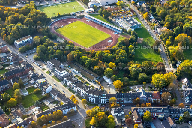 Bottrop221006246 | Luftbild, Sportpark mit Jahnstadion, Hallenbad, Süd-West, Bottrop, Ruhrgebiet, Nordrhein-Westfalen, Deutschland