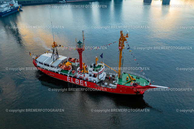 DJI_0113 | 30.09.2022 Drohnenaufnahmen Dt. Schifffahrtstag 2022 Bremen Wendebecken / Weser