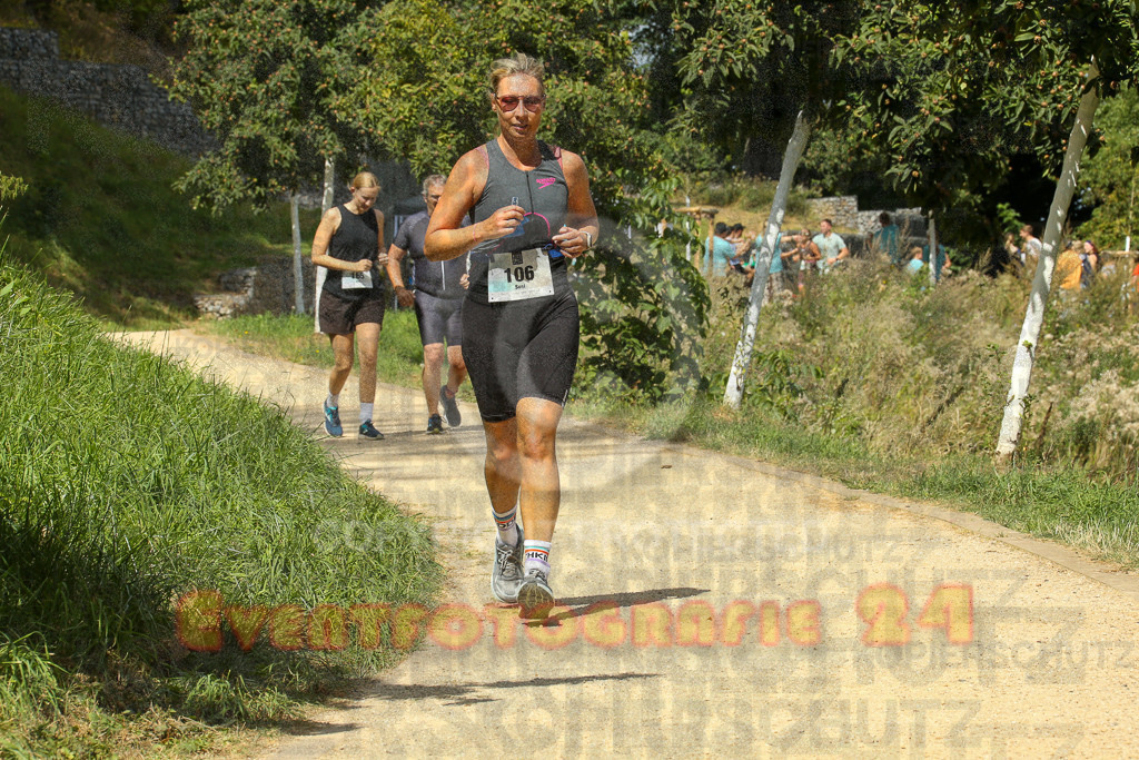 250824_1249_EX1_0657 | Sportfotografie im Rhein-Sieg Kreis, Köln, Bonn, NRW, Rheinland Pfalz, Hessen, etc. Unser Tätigkeitsfeld umfasst den Laufsport vom Volkslauf über den Marathon, Duathlon, Triathon bis zum Ultralauf wie Kölnpfad Ultra oder Schindertrail.