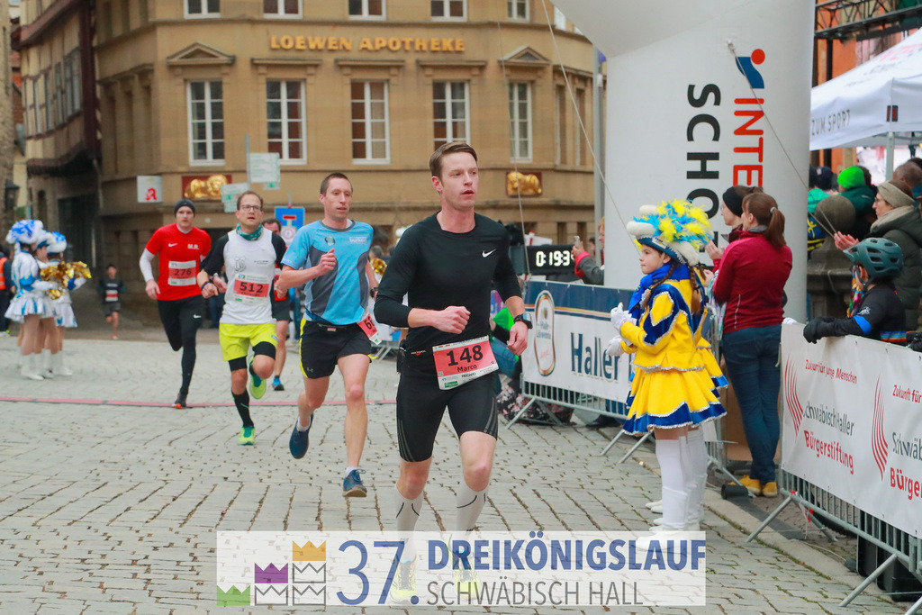 VR Bank Hauptlauf 10000m | 3 Koenigslauf 2023 - Realisiert mit Pictrs.com