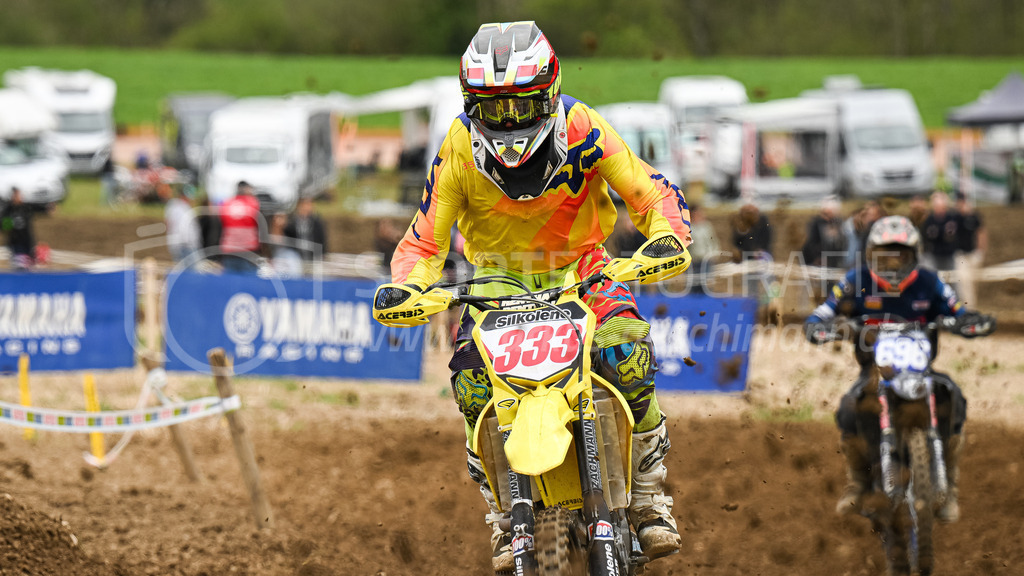 Motocross Schlatt bei Winterthur - 30. April 2023 | #333 Stoessel Karl aus Baech (CH) auf Suzuki in der Kategorie Senioren am Motocross Schlatt bei Winterthur, 30. April 2023. 
Instagram: @mx_schlatt | @mc_wila | @sam_schweiz
Bild: Sportfotografie Markus Aeschimann | www.markus-aeschimann.ch - Realisiert mit Pictrs.com