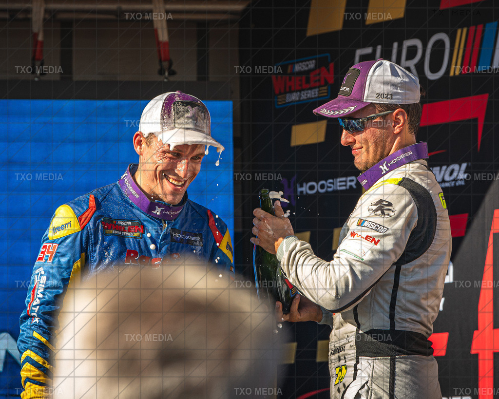EURONASCAR OSCHERSLEBEN | Exklusive Motorsport-Fotografie aus Leipzig von TXO Media – für Rennfahrer, Teams & Sponsoren. Sausemuth liefert starke Bilder, die Emotion zeigen. Jetzt buchen & glänzen! - Realisiert mit Pictrs.com