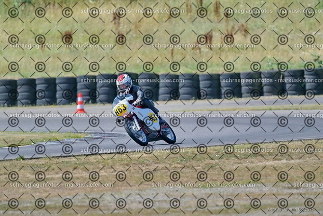 26bc03-1066 | markuskiefer.com - Realisiert mit Pictrs.com