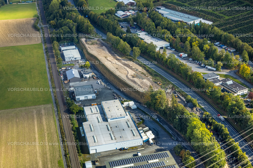 Bestwig220901840 | Luftbild, Logistikzentrum Spedition Häger, Sandfläche, Im ÃƒÆ’Ã†â€™Ãƒâ€ Ã¢â‚¬â„¢ÃƒÆ’Ã¢â‚¬Â ÃƒÂ¢Ã¢â€šÂ¬Ã¢â€žÂ¢ÃƒÆ’Ã†â€™Ãƒâ€šÃ‚Â¢ÃƒÆ’Ã‚Â¢ÃƒÂ¢Ã¢â€šÂ¬Ã…Â¡Ãƒâ€šÃ‚Â¬ÃƒÆ’Ã‚Â¢ÃƒÂ¢Ã¢â‚¬Å¡Ã‚Â¬Ãƒâ€¦Ã¢â‚¬Å“hler, Velmede, Bestwig, Ruhrgebiet, Nordrhein-Westfalen, Deutschland