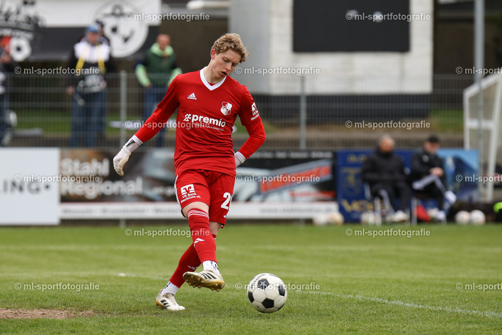 Fußball I Herren I Saison 2025/2026 I Oberliga Schleswig-Holstein I 27. Spieltag I Heider SV - SV Preußen 09 Reinfeld | ml-sportfotografie - Realisiert mit Pictrs.com