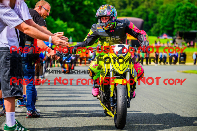 MaZZes_FotoMatrix_240728_6021986_5027 | TWIN