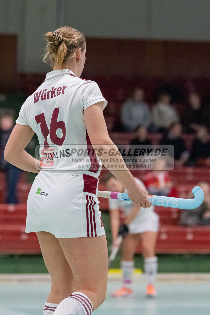 HK_20230128_103287 | 1. Bundesliga 1/4 Finale ( Damen ) Rot-Weiss Köln - Club an der Alster am 28.1.2023 Rot-Weiss Köln  , Köln , Helena Würker ( Rot-Weiss Köln #16 )