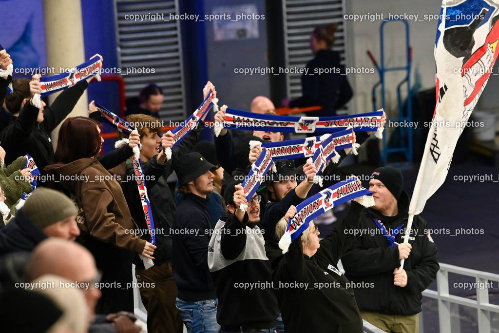 RED BULL HOCKEY JUNIORS vs. EK DIE ZELLER EISBÄREN | Worriors Salzburg, RED BULL HOCKEY JUNIORS vs. EK DIE ZELLER EISBÄREN, RED BULL HOCKEY JUNIORS vs. EK DIE ZELLER EISBÄREN am 14.01.2025 in Salzburg (Eisarena Salzburg), Austria, (Photo by Bernd Stefan)