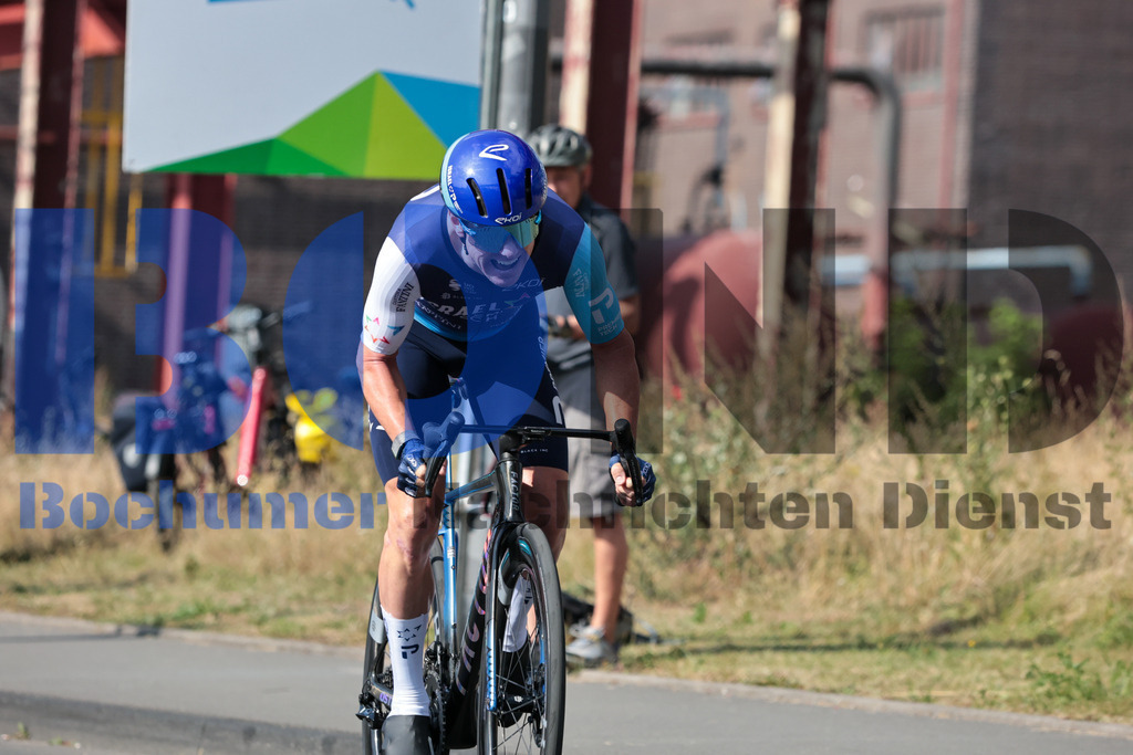 SES_DEUTOU20250820-14 | bond - Realisiert mit Pictrs.com