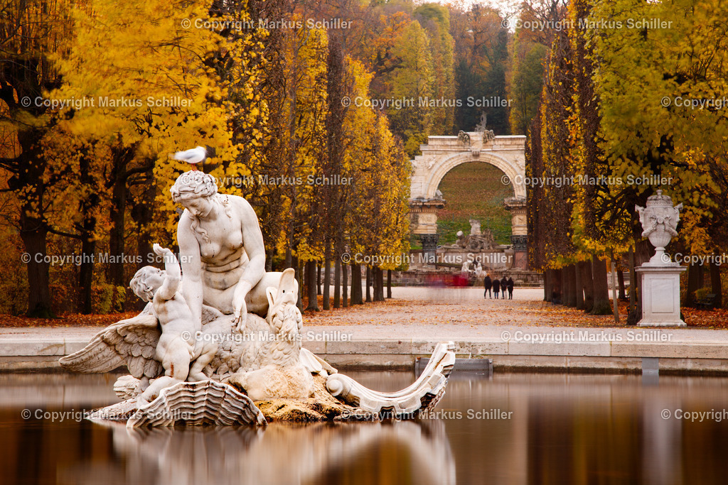 Schoenbrunn oestlicher Najadenbrunnen | markus-schiller - Realisiert mit Pictrs.com