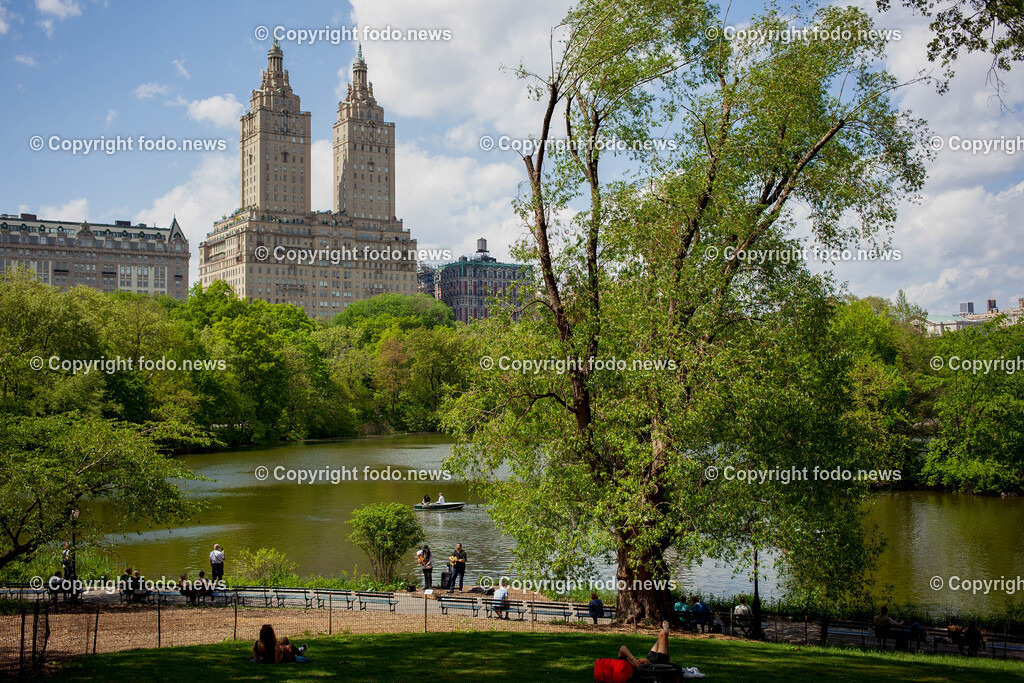 Vereinigte Staaten von Amerika_ USA_ New York City_ NYC_ 20.05.2024-117 | 20.05.2024, Vereinigte Staaten von Amerika, USA, New York City, NYC im Bild diverse Stadtansichten New York City, Wolkenkratzer, Essen, U-Bahn, Menschen, Stadion, Baseball, Yankees, Mets, Manhatten, East River, Trump, Macy, Verkehr, AutosNew York City ist eine Weltstadt an der Ostkueste der Vereinigten Staaten. Sie liegt im Bundesstaat New York und ist mit rund 8,8 Millionen Einwohnern die bevoelkerungsreichste Stadt des Landes.Quelle: Wikipedia