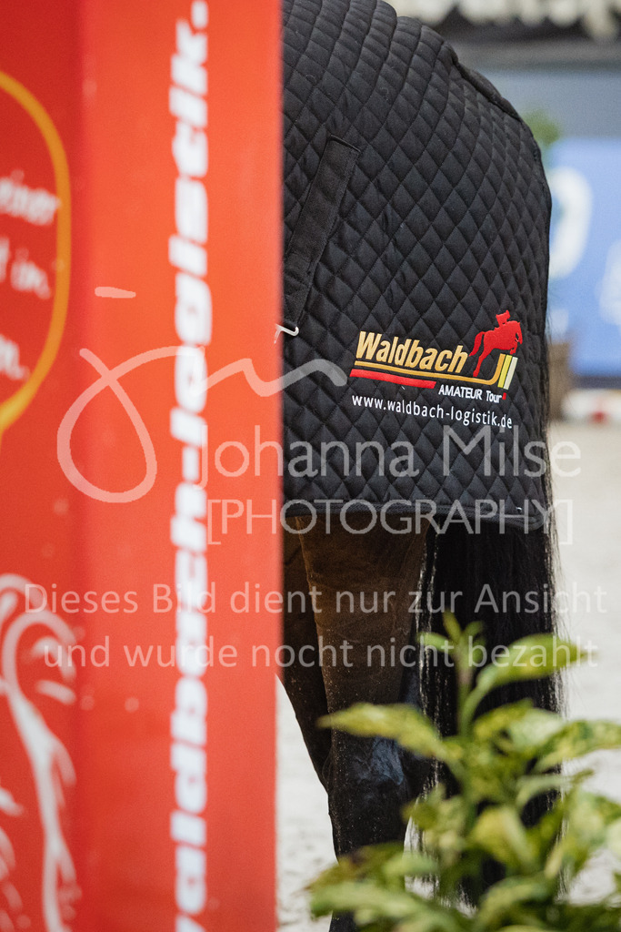 221023_Warstein_S1-Spr-336 | Deine schönsten Turniermomente als professionelle Fotos! Entdecke hochwertige Pferdesport-Fotografie im Online-Shop. Jetzt Fotos finden & bestellen!