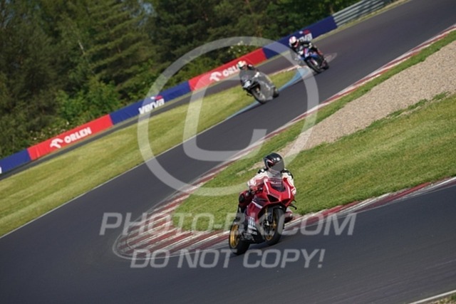 2024_05_24_PBK_12476 | Sportfotografie; SlowMotion; Video; Rennstrecke; Hafeneger; Speer; Racing; RSE; BMW; CBO; Trackday; Motorsportarena; Hockenheimring; Brno; Most; Barcelona; Valencia