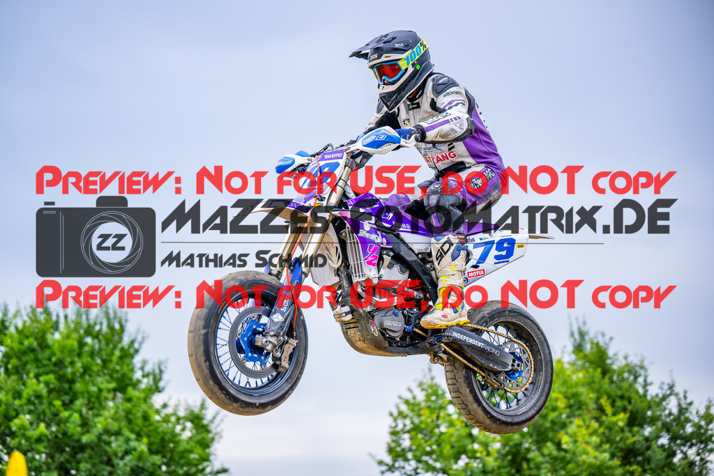 MaZZes_FotoMatrix_240712_6021986_1716 | S1