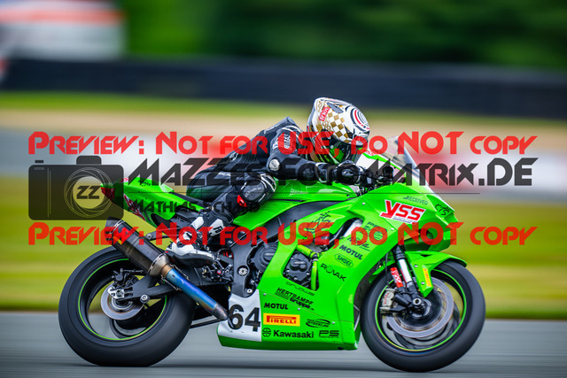 MaZZes_FotoMatrix_240726_6021986_3394 | STK