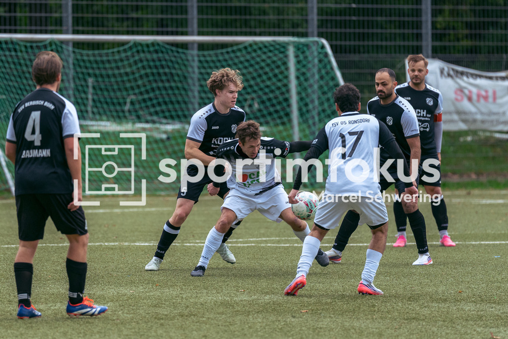 TSV 05 Ronsdorf – SSV Bergisch Born II | Bezirksliga Niederrhein, Gruppe 2: TSV 05 Ronsdorf gegen SSV Bergisch Born II, Wuppertal, 11.10.2026. Endstand: 3:1. sportimfokus / Marcel Schwering - Realisiert mit Pictrs.com