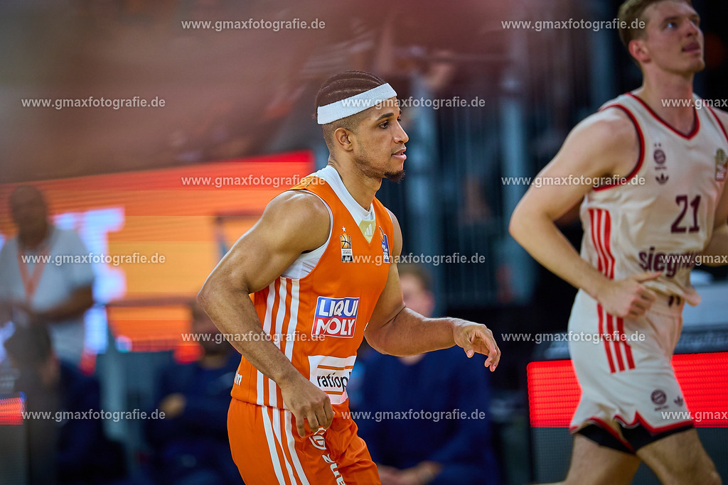 GER, ratiopharm ulm gegen FC Bayern, Basketball, 2. PlayOff, Finale, EasyCredit Bundesliga, Spielzeit 2024/2025, 18.06.2025 | Alfonso Plummer (ratiopharm ulm, #09)GER, ratiopharm ulm gegen FC Bayern, Basketball, 2. PlayOff, Finale, EasyCredit Bundesliga, Spielzeit 2024/2025, 18.06.2025Foto: Eibner-Pressefoto/Gerald Oelze-de Stoppany