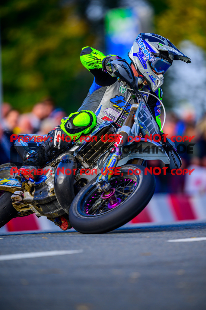 MaZZes_Fotomatrix_20251012_6007705_3683 | SENIOR