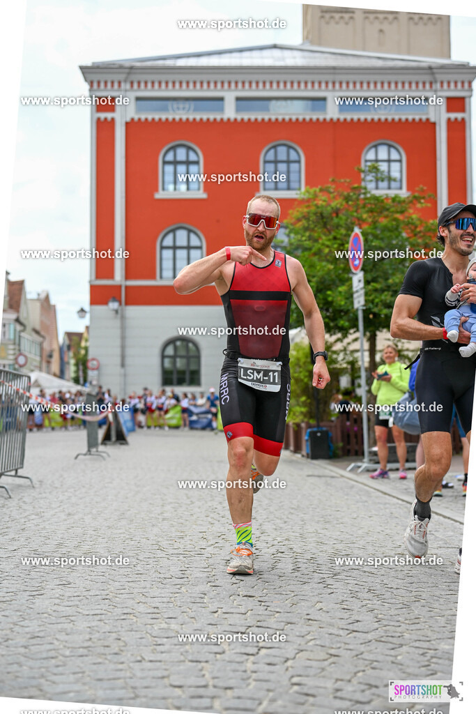 SZI_6254 | Stadttriathlon Erding 2025. #yourpictrs #sportshot_your_pictrs @Sportshotphotography #stadttriathlonerding Copyright: www.sportshot.de