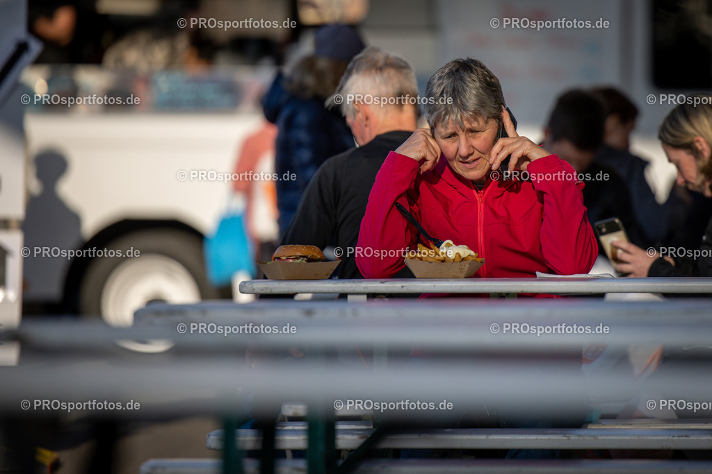 20. OBI Nachtlauf des ASV Koeln, 17.05.2023 | Koeln, 17.05.2023: Impressionen vom 20. OBI Nachtlauf des ASV Koeln rund um den Tanzbrunnen. Foto: Beautiful Sports Pressefotoagentur (www.beautiful-sports.com)
