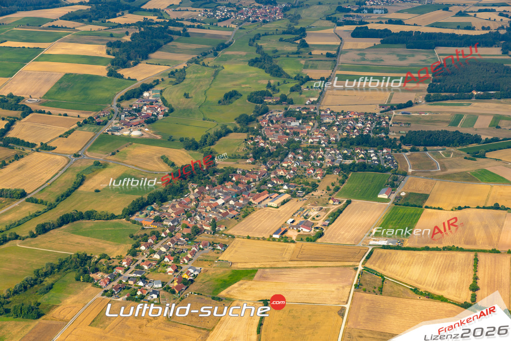 Das Luftbild zeigt : Vorra Frensdorf - Die Luftaufnahme wurde 2023 vom UL-Flugzeug aus erstellt ( keine Drohne ) - Hochauflösende Luftaufnahme - Für grossformatige Ausdrucke geeignet. Die Geschenkidee !Mit Lizenz und Bildrechte bestellbar