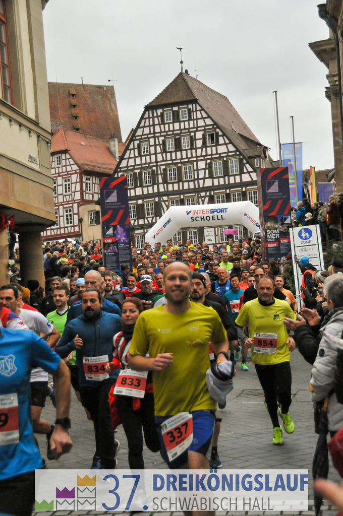 VR Bank Hauptlauf 10000m | 3 Koenigslauf 2023 - Realisiert mit Pictrs.com