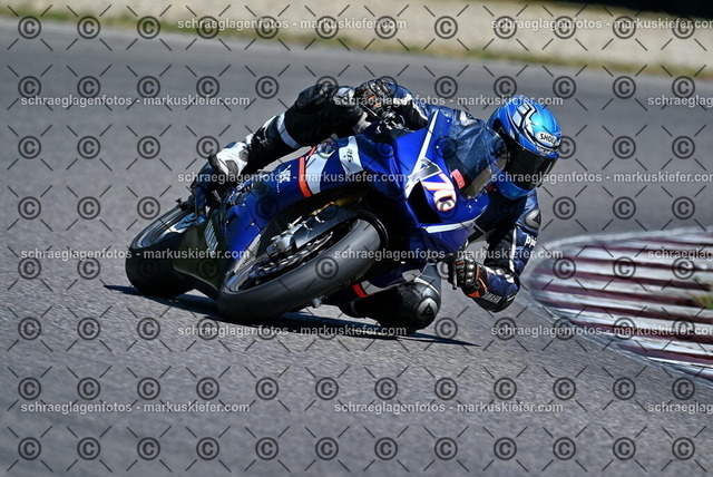 26bt04-0472 | markuskiefer.com - Realisiert mit Pictrs.com