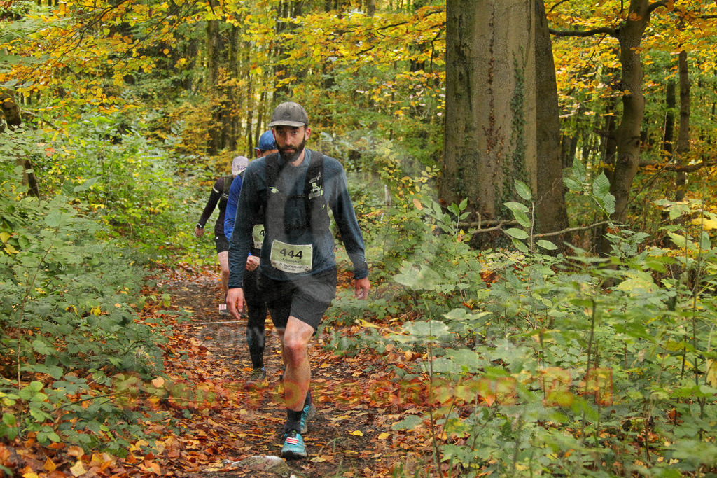 251026_1245_EV4_5740 | Sportfotografie im Rhein-Sieg Kreis, Köln, Bonn, NRW, Rheinland Pfalz, Hessen, etc. Unser Tätigkeitsfeld umfasst den Laufsport vom Volkslauf über den Marathon, Duathlon, Triathon bis zum Ultralauf wie Kölnpfad Ultra oder Schindertrail.