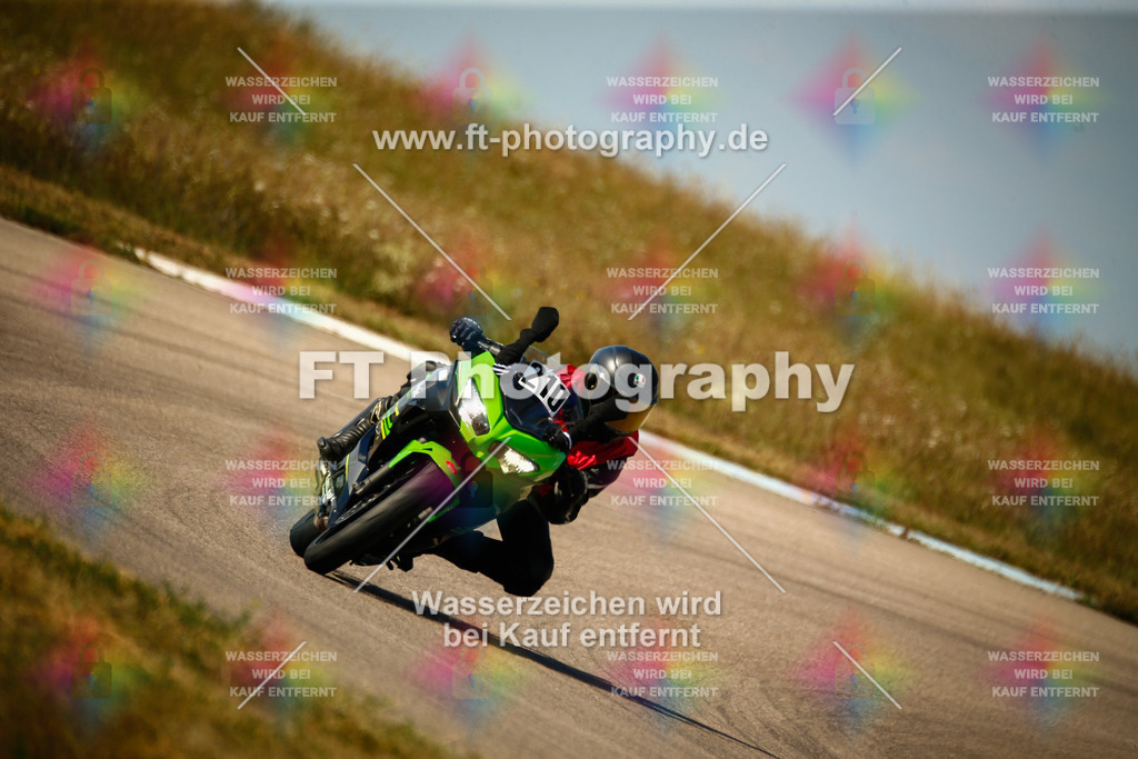 _MOT9486 | Hier findet Ihr Bilder von Touristenfahrten auf der Nürburgring Nordschleife oder von anderen Veranstaltungen die ich besucht habe. Viel Spass beim Durch Schauen 