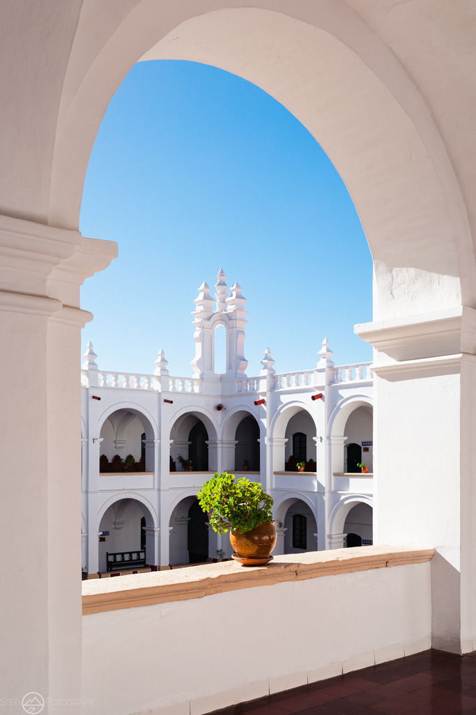 Iglesia de San Felipe de Neri | Format 3 zu 2 - Realisiert mit Pictrs.com