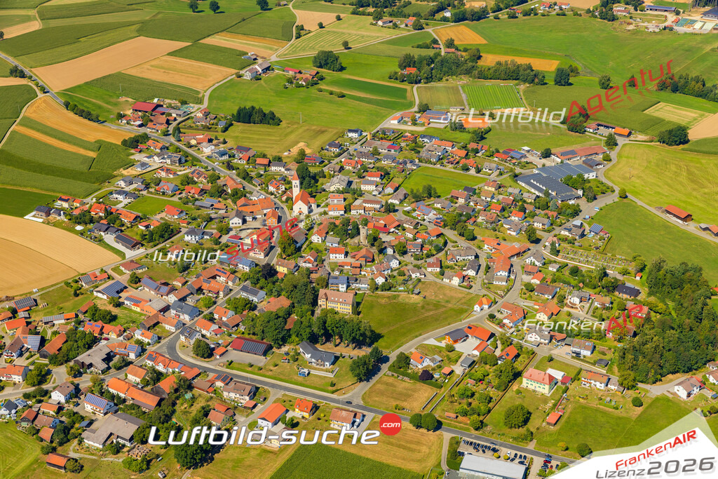 Luftaufnahme von Treffelstein - Die Luftaufnahme wurde 2025 vom UL-Flugzeug heraus erstellt ( keine Drohne ) - Hochauflösende Luftaufnahme - für professionelle Ausdrucke geeignet. Die Geschenkidee !Mit Lizenz und Bildrechte bestellbar