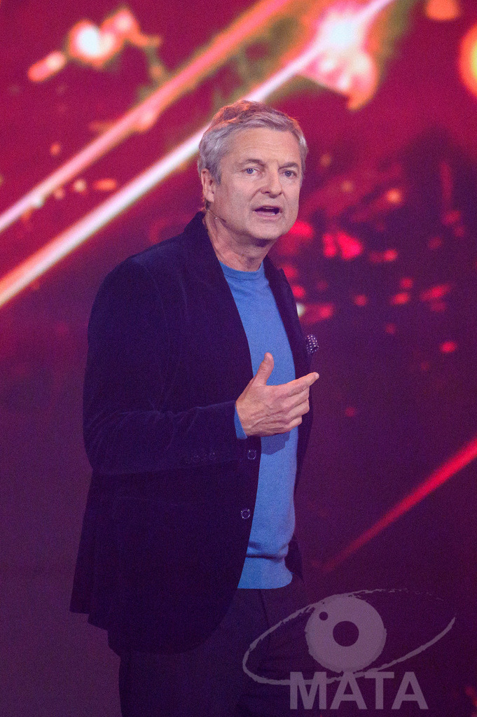 _DWA1654 | Österreichischer Kabarettist und Schauspieler Alfred Dorfer bei '30 Jahre Sternstunden-Gala 2023' in der Frankenhalle. Nürnberg, 15.12.2023 - Realisiert mit Pictrs.com