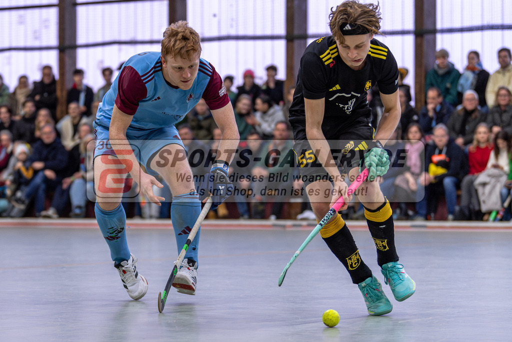 SM_2025-01-12_mD5_-103 | 1.Bundesliga Hallenhockey  (M) UHC - HTHC / 12:13 (4:5)