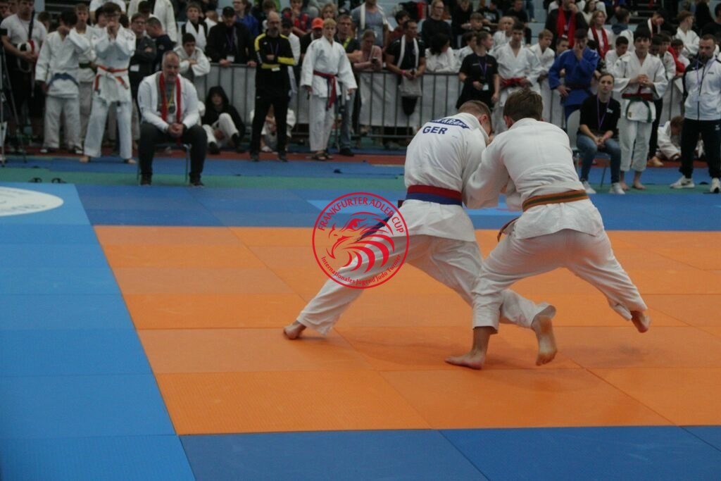 IMG_3614 | Fotos vom Adler Cup - Pictures from Adler Cup

Hier findet Ihr alle Eindrücke und großen Momente der Adler Cup Wochenenden. Here you will find all impressions and great moments of the Adler Cup weekends. - Realisiert mit Pictrs.com