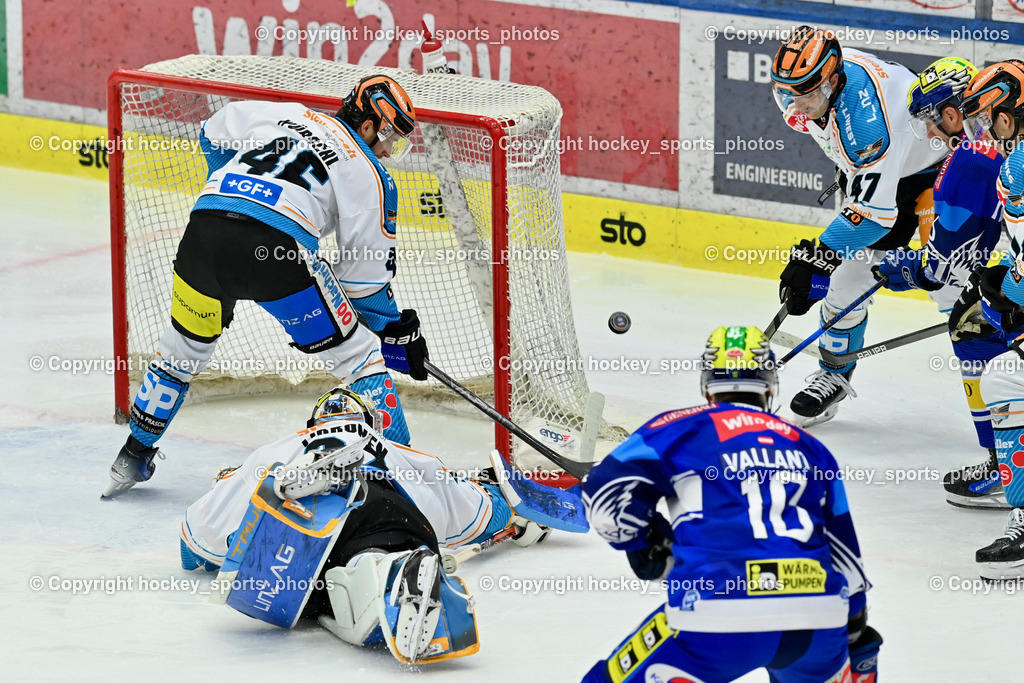 EC IDM Wärmepumpen VSV vs. STEINBACH BLACK WINGS LINZ  | #10 VALLANT Thomas EC VSV, #32 Tirronen Rasmus BLACK WINGS LINZ, #46 Würschl Niklas Andre BLACK WINGS LINZ, #47 Roe Logan BLACK WINGS LINZ, EC IDM Wärmepumpen VSV vs. STEINBACH BLACK WINGS LINZ , EC IDM Wärmepumpen VSV vs. STEINBACH BLACK WINGS LINZ  am 28.01.2025 in Villach (Stadthalle Villach), Austria, (Photo by Bernd Stefan)