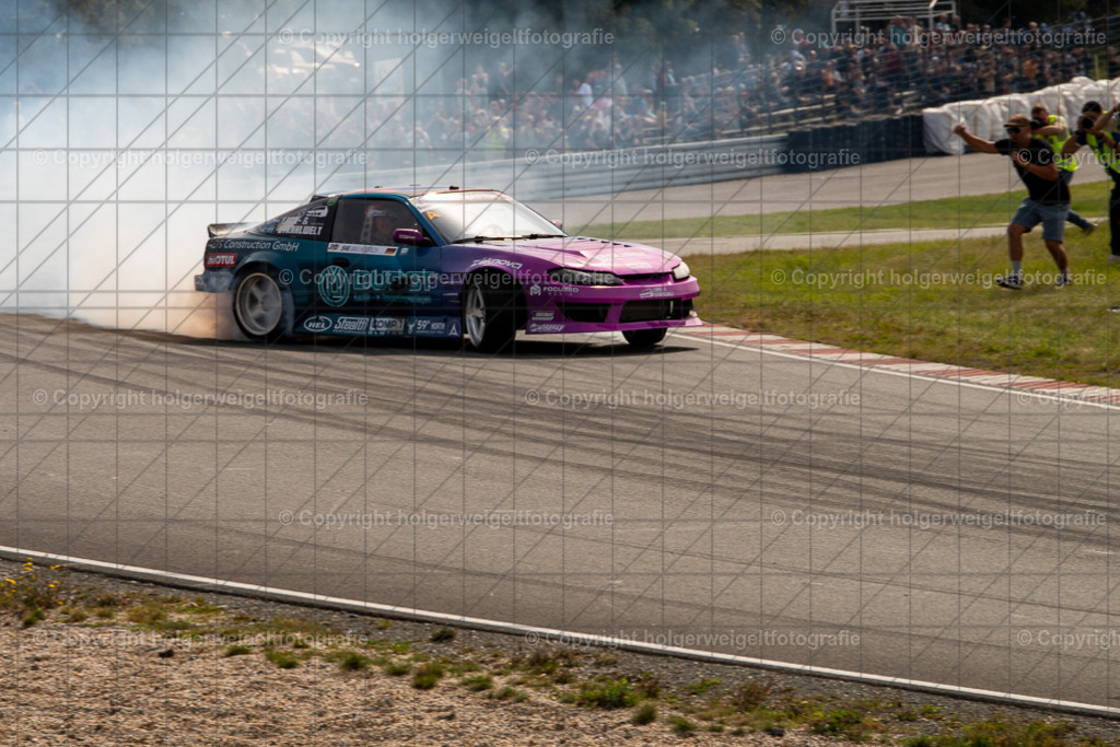 20250907113358D75_6723 | Bitte beachten!!!
Alle Fotos dieser Galerie sind nur grundbearbeitet. Im Falle eines Verkaufs, werde ich die Fotots noch mit dem nötigen Feinschliff versehen. - Realisiert mit Pictrs.com
