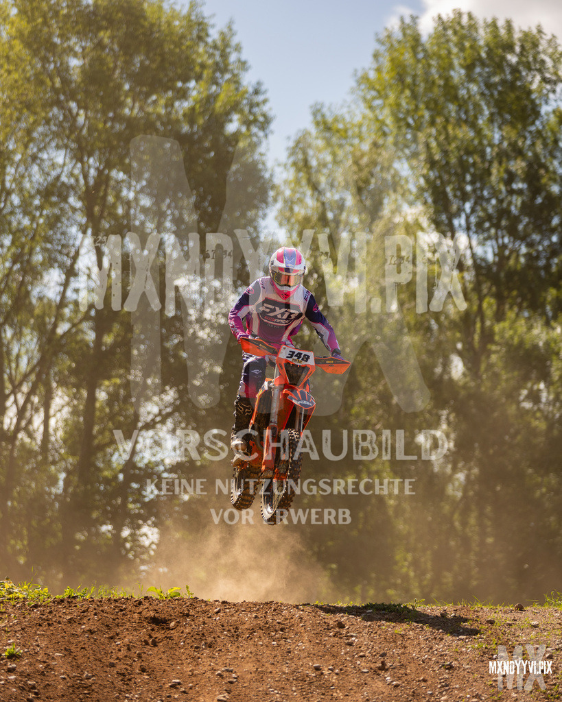866A0902 | mxndyyvipix