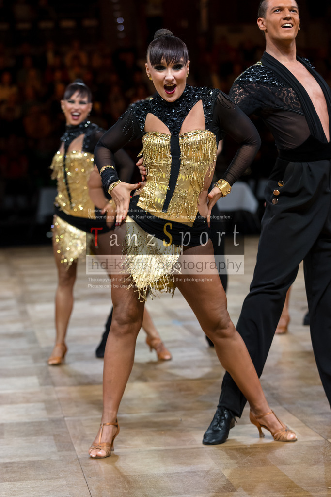 20241109_DM-Formationen_Vorrunde_1079 | Tanzsportbilder, Standardtanz, Lateintanz, WDSF, DTV, LTVB, dancecomp, goc, hessen tanzt, blaues band der spree, walzer, tango, wiener walzer, slowfox, quickstepp, samba, rumba, cha-cha-cha, paso doble. jive, hd-kroft photography, turniertanzsport