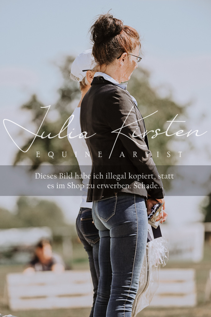 DSC_7844 | Pferde- und Turnierfotografie in Westsachsen. Pferdeportraits, Auftragszeichnungen und intuitive Kunst.