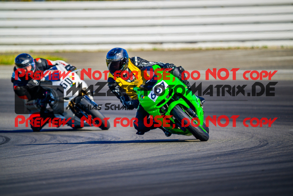 MaZZes_Fotomatrix_20250629_6007705_2015 | GELB