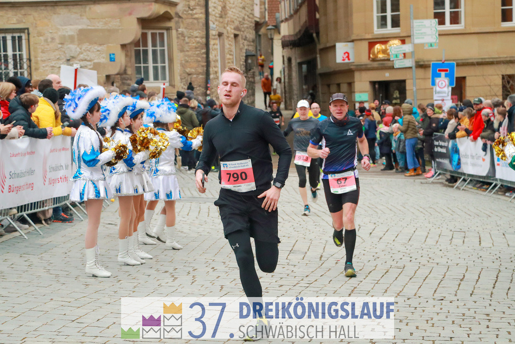 VR Bank Hauptlauf 10000m | 3 Koenigslauf 2023 - Realisiert mit Pictrs.com