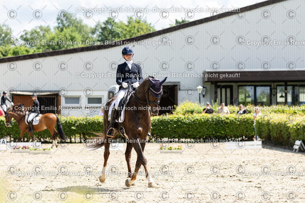 CL5A8721 | Emilia Reinking Fotografie - Realisiert mit Pictrs.com