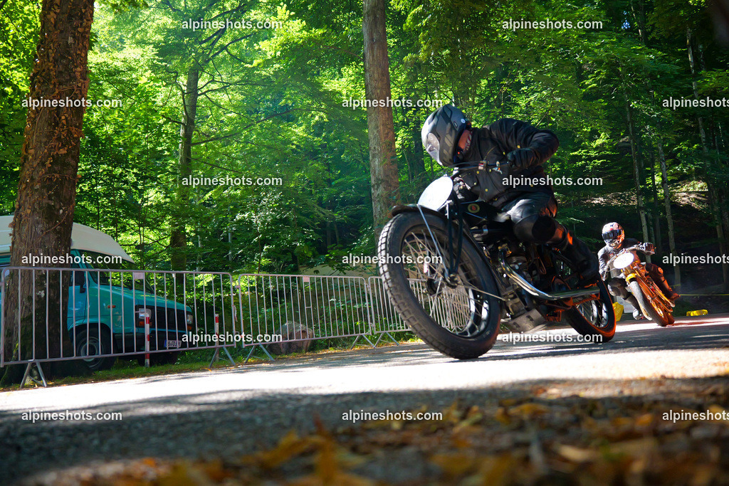 P1026207 | Erleben Sie atemberaubende, hochqualitative Fotos Ihrer Fahrt entlang der malerischen Alpenstraßen. Besuchen Sie alpineshots.com, um professionelle Aufnahmen Ihrer unvergesslichen Reise zu finden und zu kaufen - Realisiert mit Pictrs.com