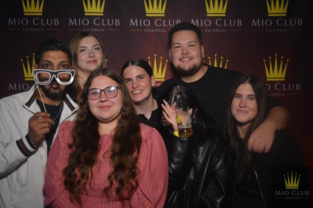 20260720_142800 | Fotobox mieten im Eichsfeld und Werra-Meißner-Kreis – Galaxy Eventservice bietet professionellen Service, Sofortdruck und persönliche Betreuung für Hochzeiten, Firmenfeiern und Events in deiner Region. Jetzt anfragen! - Realisiert mit Pictrs.com