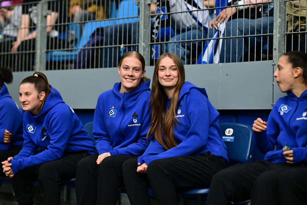Fußball I Frauen I Saison 2024-2025 I DFB-Pokal I Halbfinale I Hamburger SV - SV Werder Bremen | Der Sportfotograf. - Realisiert mit Pictrs.com