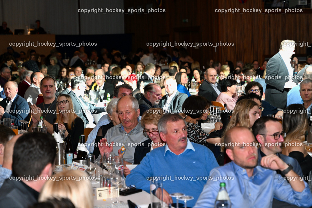 Z9B_9946 | hockey sports photos, Pressefotos, Sportfotos, hockey247, win 2day icehockeyleague, Handball Austria, Floorball Austria, ÖVV, Kärntner Eishockeyverband, KEHV, KFV, Kärntner Fussballverband, Österreichischer Volleyballverband, Alps Hockey League, ÖFB, 