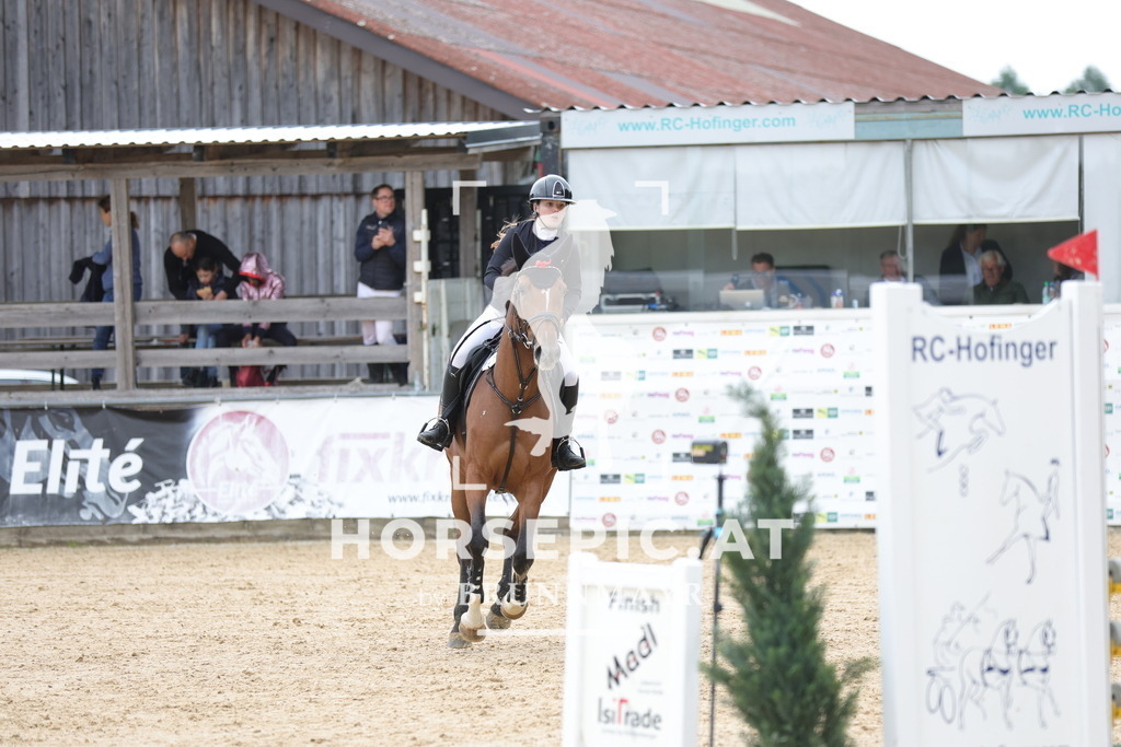 0P6A3012 | Willkommen bei Brunnmayr - Design & Fotografie – Ihrem Spezialisten für Reitturniere und Pferdeveranstaltungen in Oberösterreich, Salzburg und Bayern! Seit über 17 Jahren sind wir leidenschaftlich dabei.